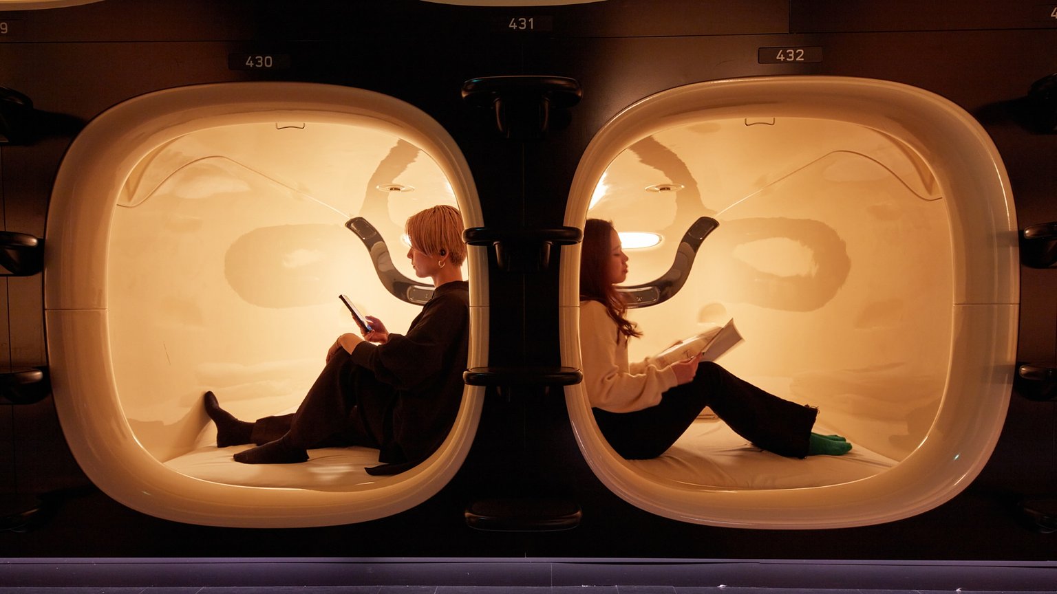 Capsule Unit (women)