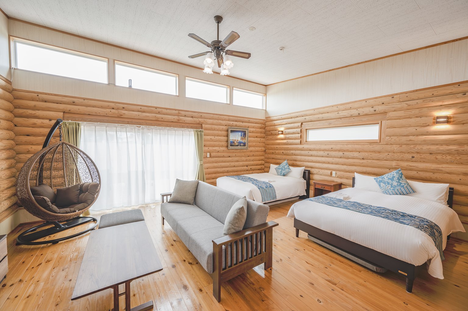 Log house with jacuzzi [Type B]