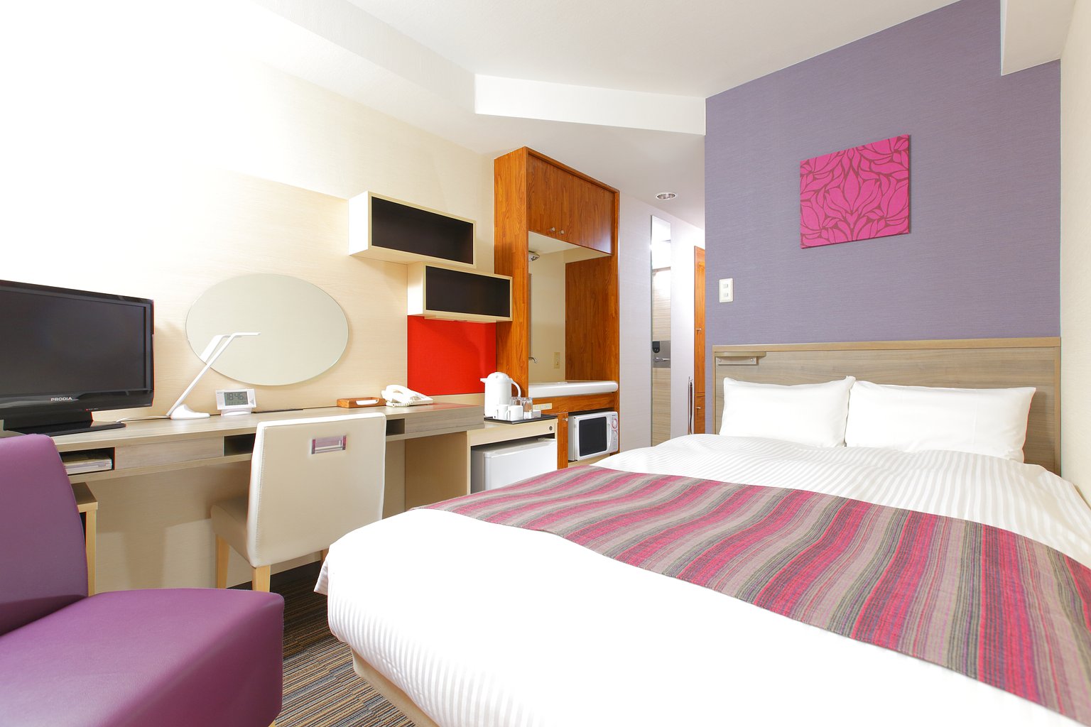 Standard Semi-Double Non-Smoking