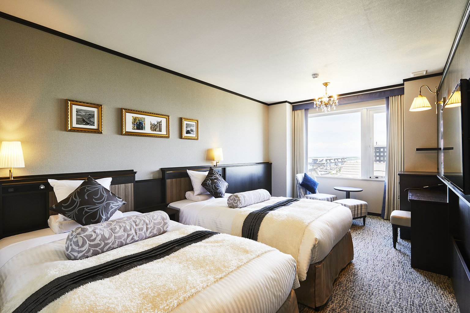 카날 수페리어 트윈룸 (조식 및 저녁 포함)