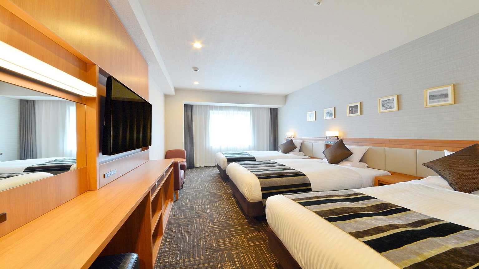 Premium Triple Non-Smoking (Breakfast Included)