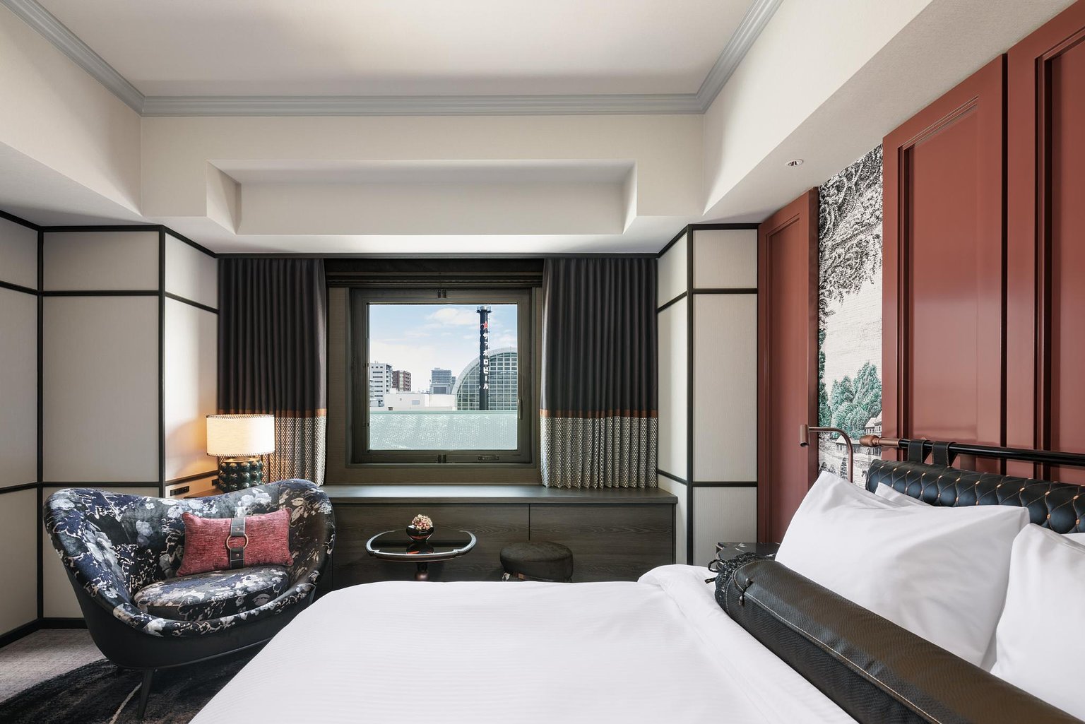 Superior Heritage View Room with 1 King size bed