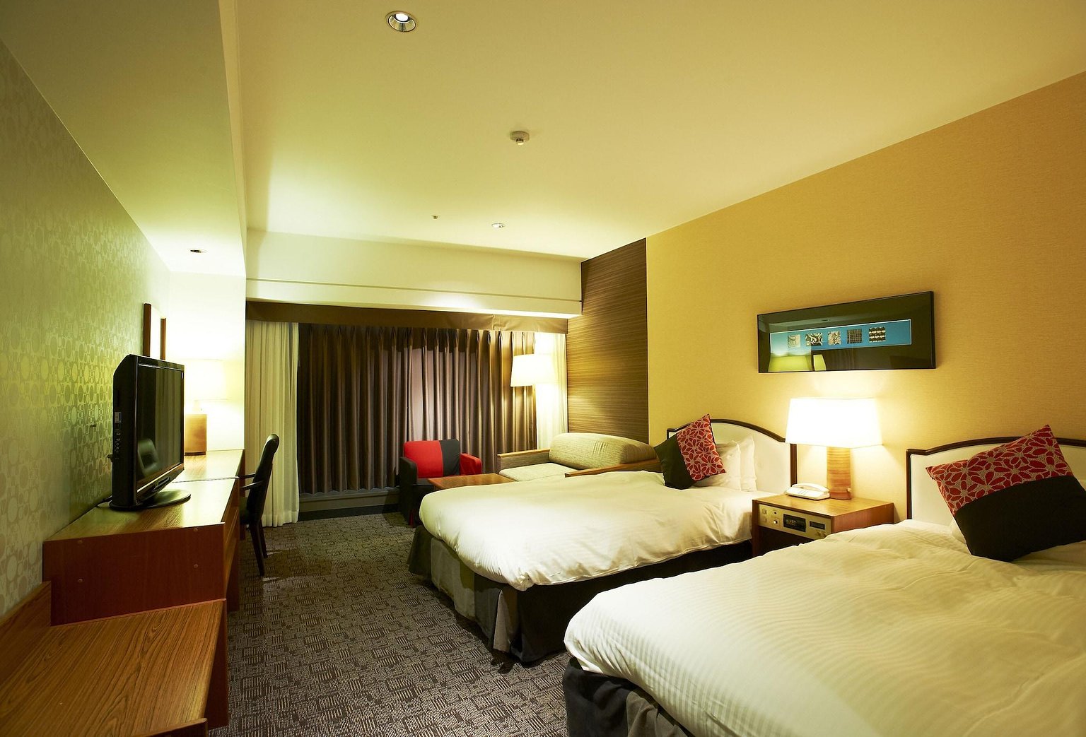 Standard Twin Room, Non-Smoking (Main Building, 7-15F) (2 Twin Beds)