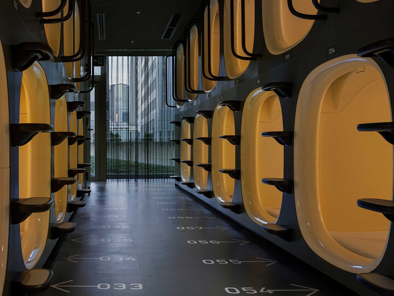 Capsule Room (Men) with 9h sleep fitscan