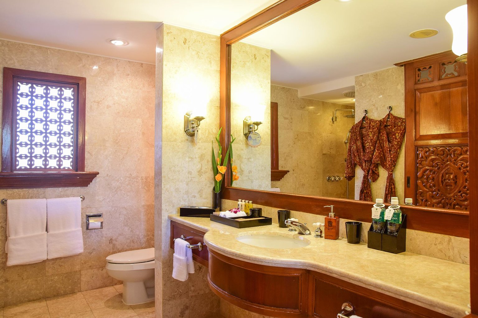 twin superior garden view