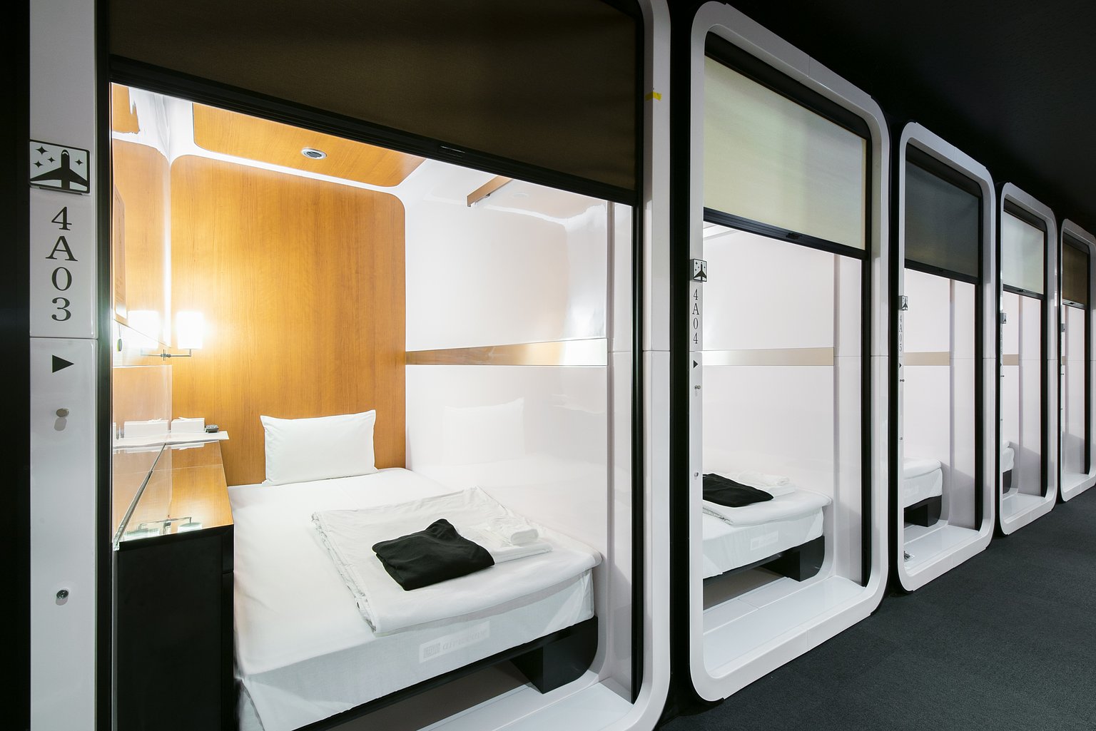 Business Class Cabin(Women Only)