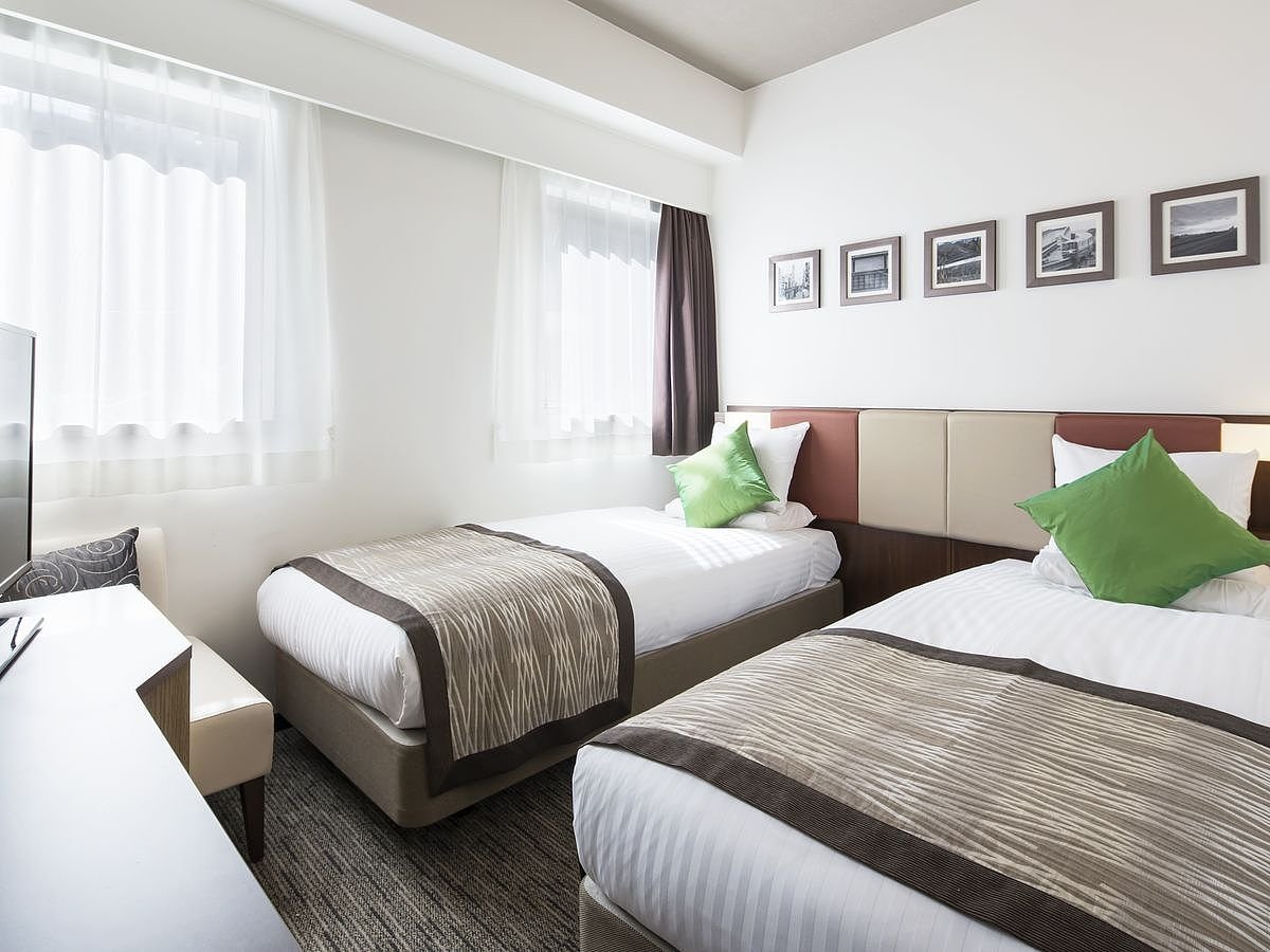 Standard Twin (Non-Smoking)