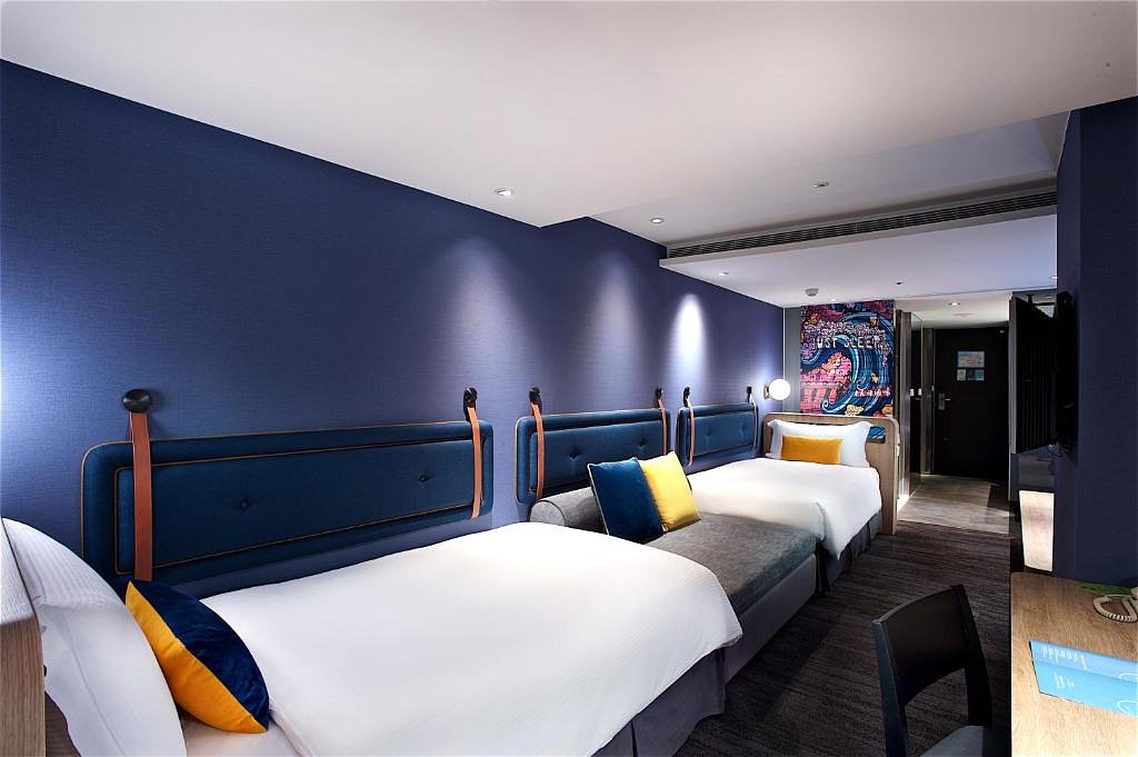 Superior Twin (breakfast included)*HafH limited price