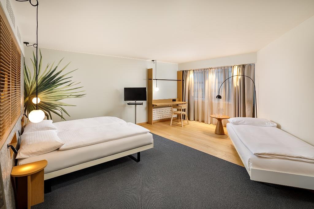 Triple Room Street View