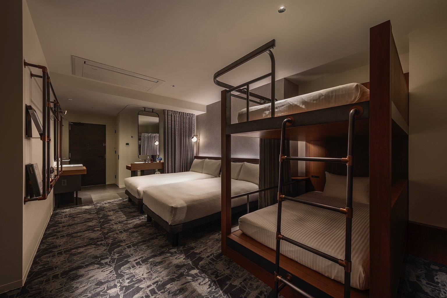 Superior Twin & Bunk