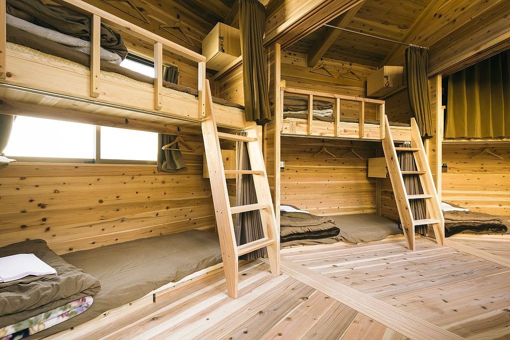 남녀 공용 기숙사 (※여성 전용 기숙사를 희망하시는 분은 연락 주시기 바랍니다)