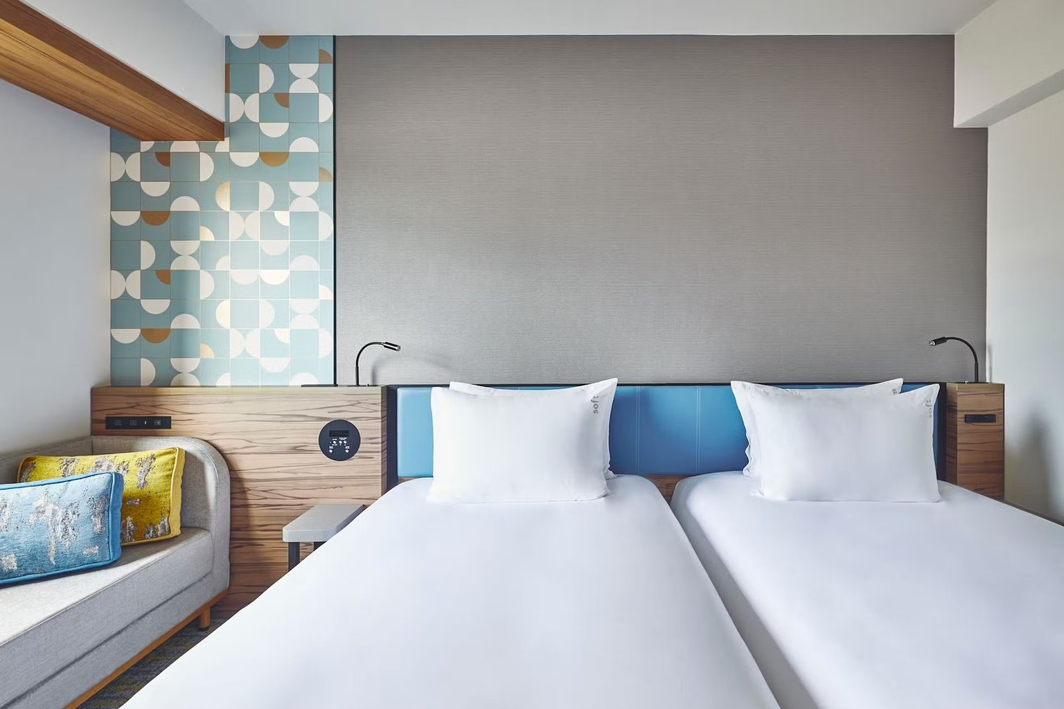 2 Single Beds Standard With Breakfast