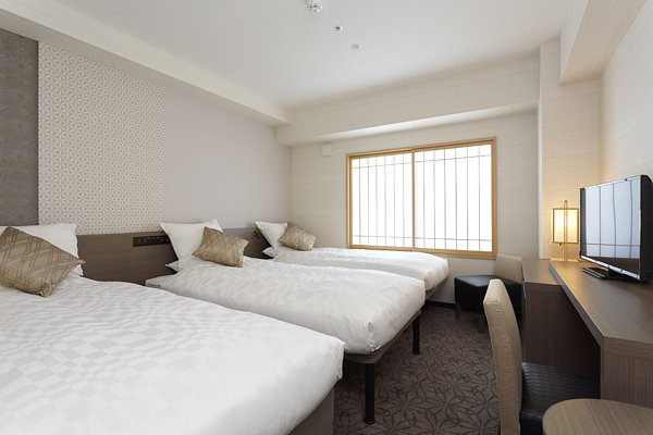 Standard Triple Non-Smoking