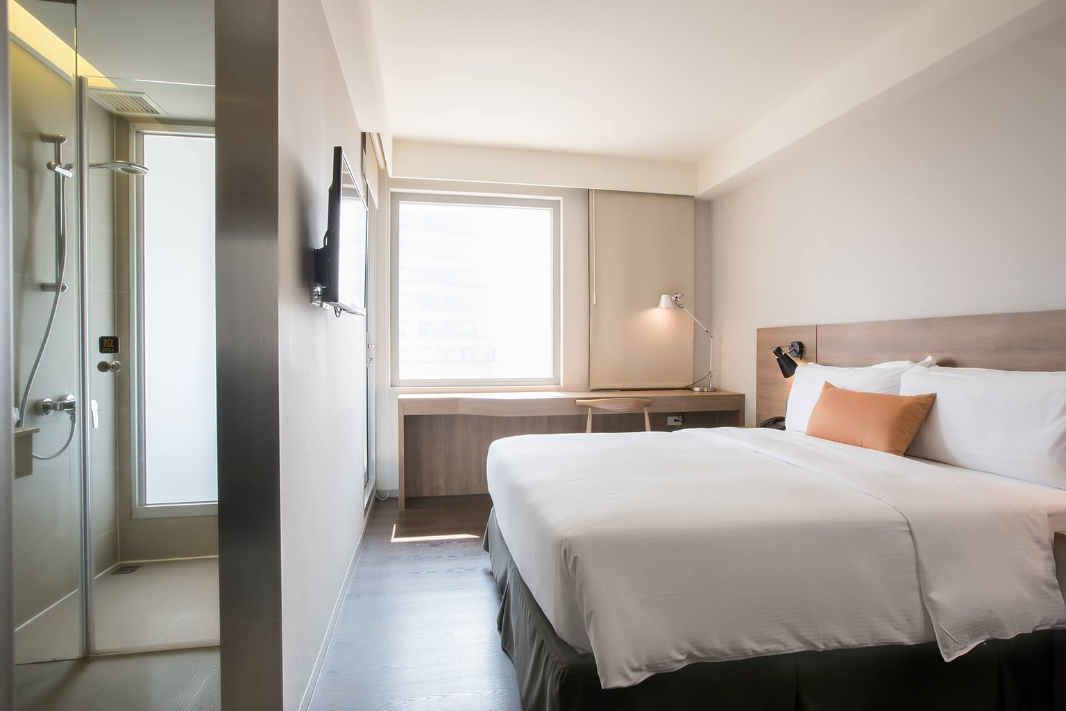 슈피리어룸 (Breakfast Included)