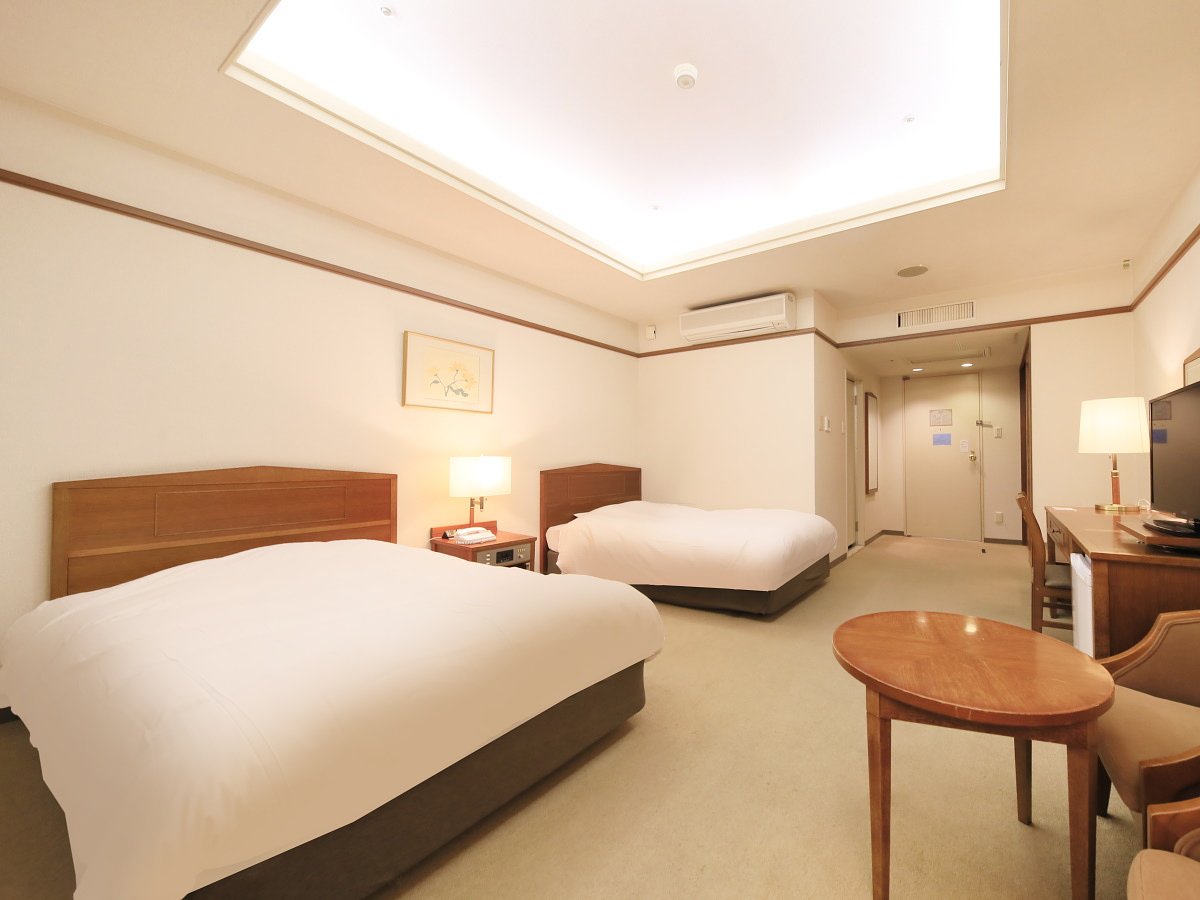 스탠다드 트윈 (Standard Twin)