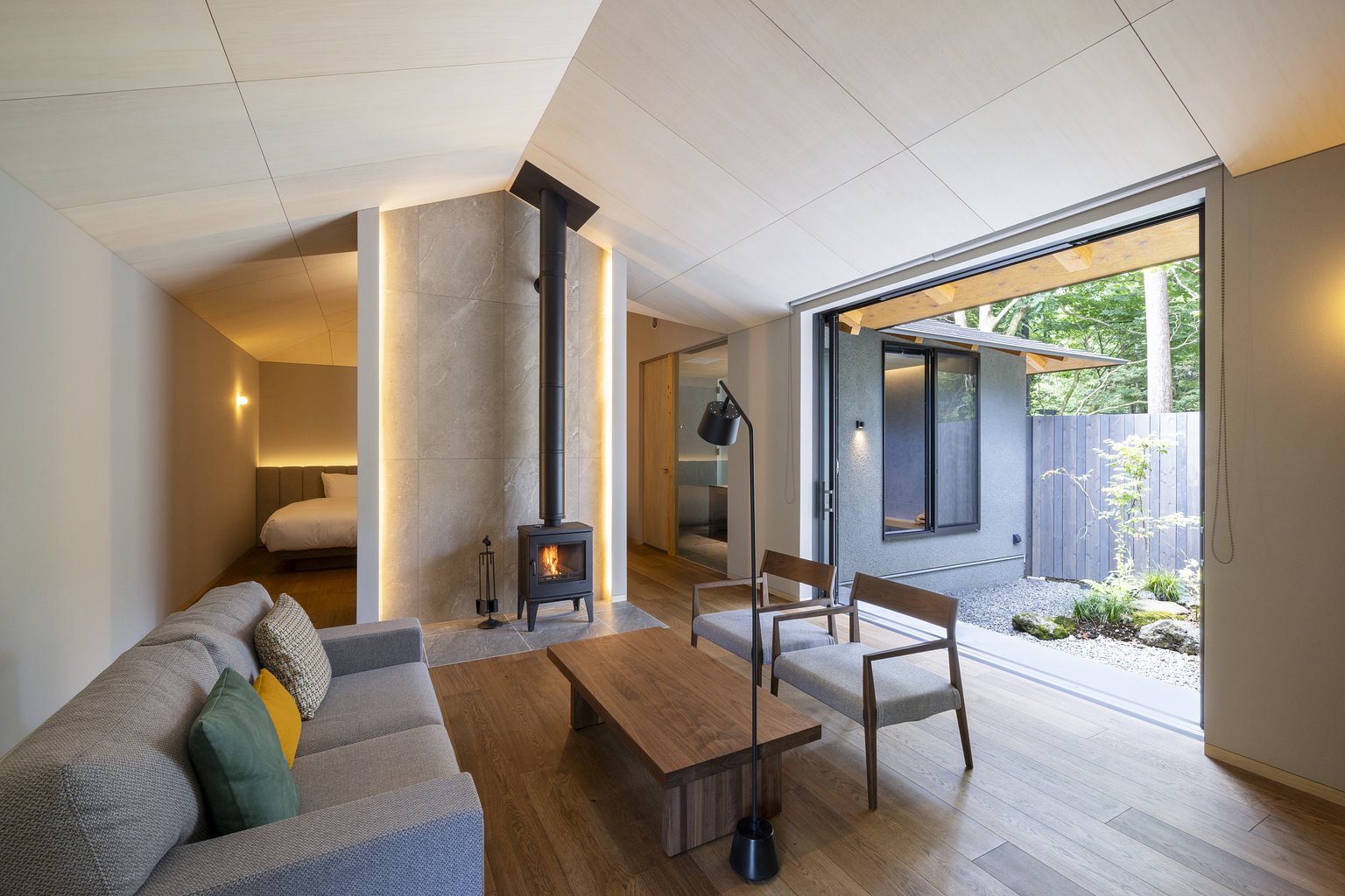 Hot Spring Suite (with Garden) "Ibuki"