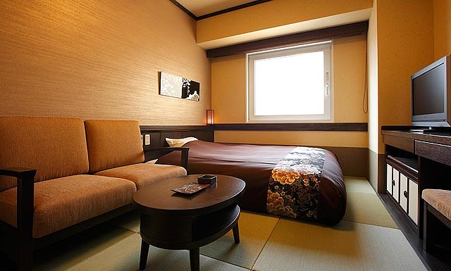 Japanese Tatami Semi-Double Room 