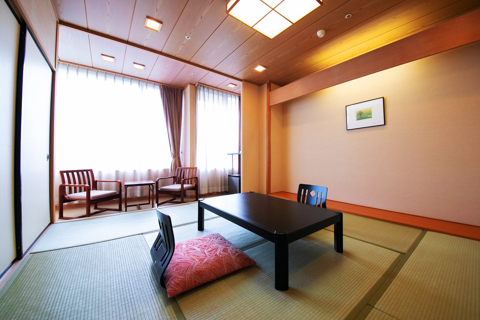 Japanese/Western-style room (Omakase)