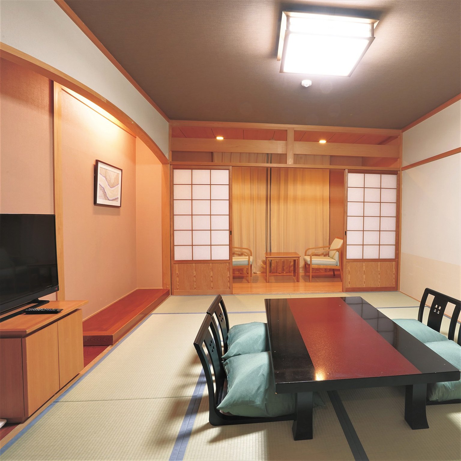 Japanese-Style Room 10 tatami mats + wide veranda