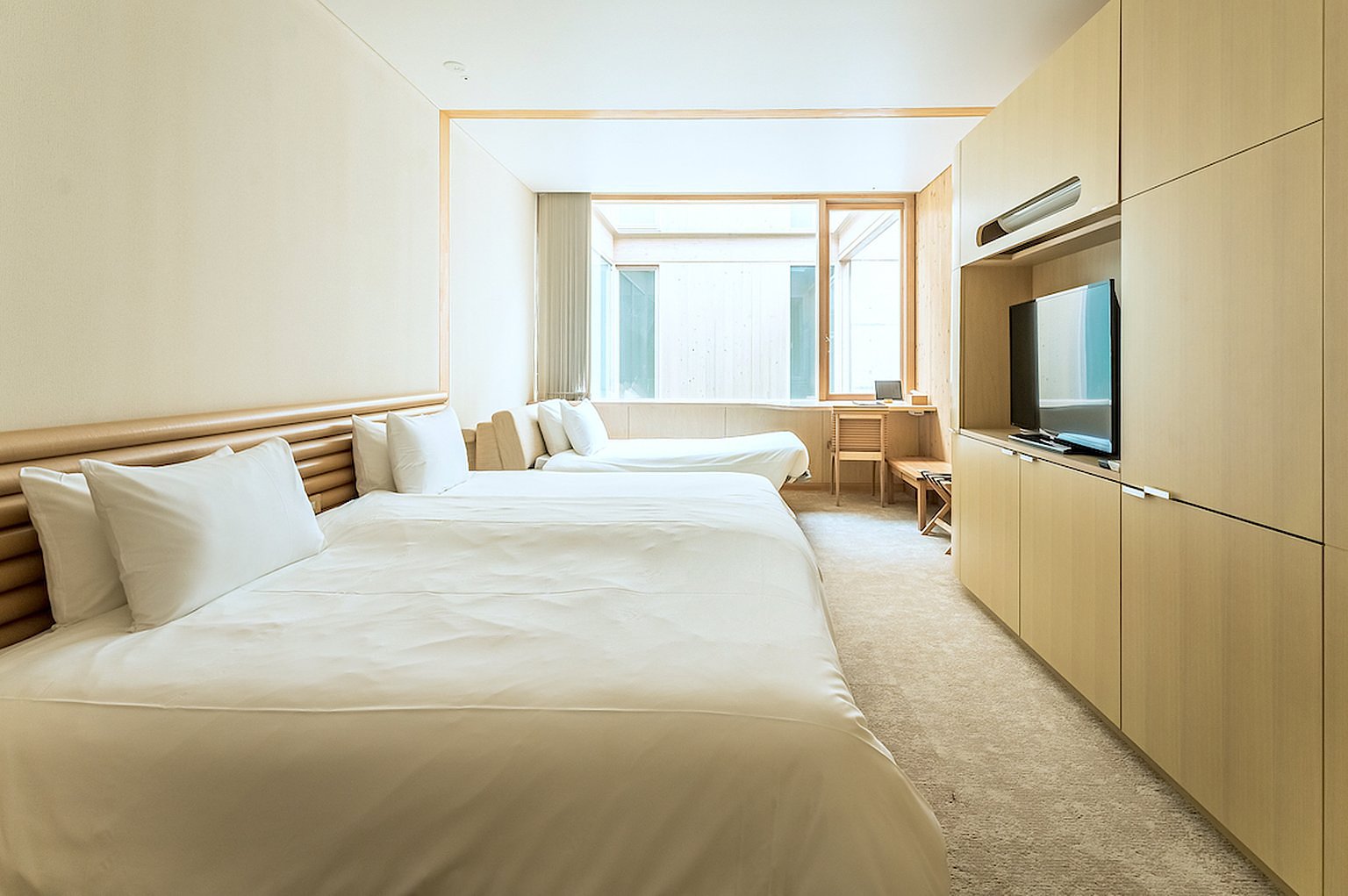 Triple with Breakfast