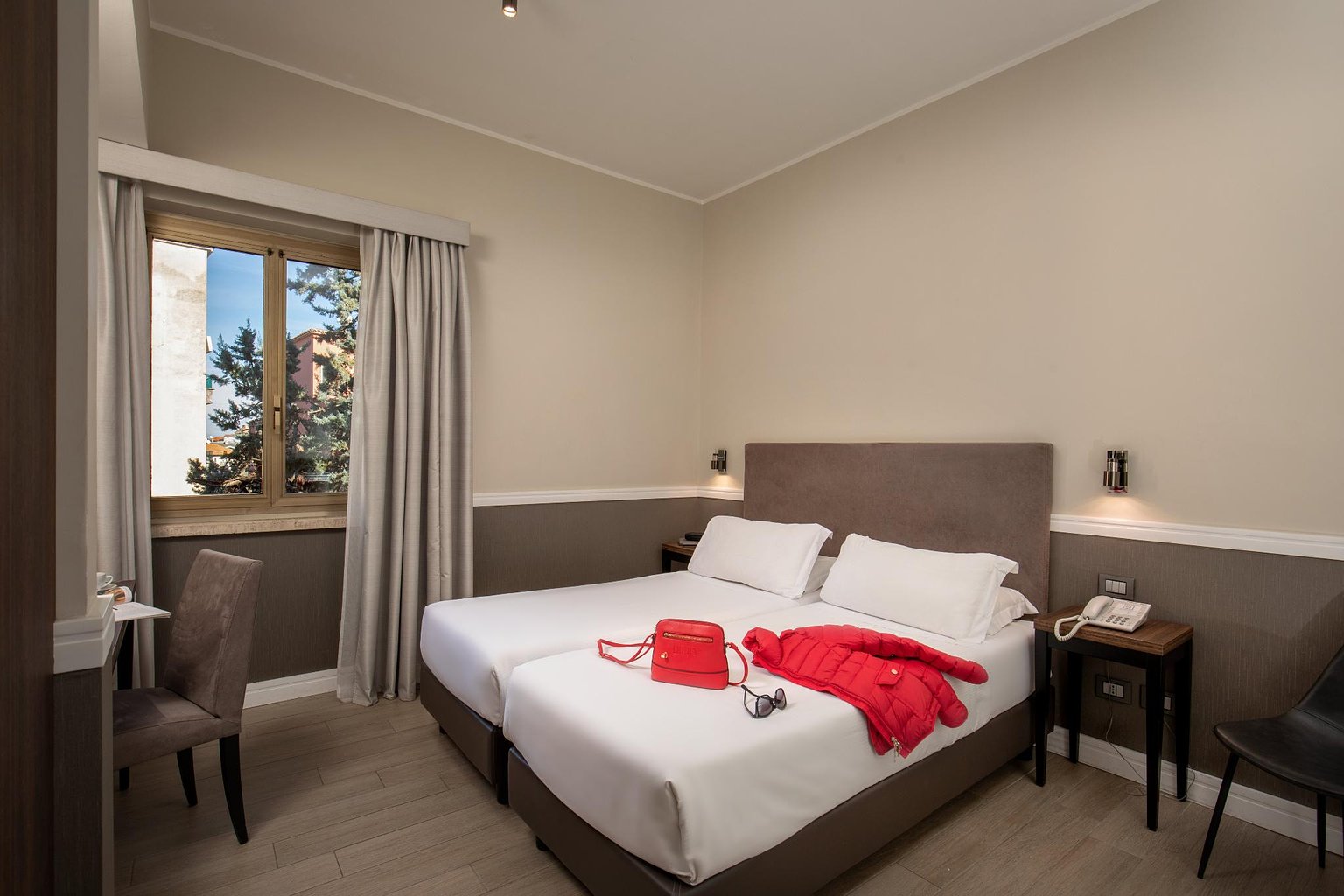 TWIN/DOUBLE STANDARD