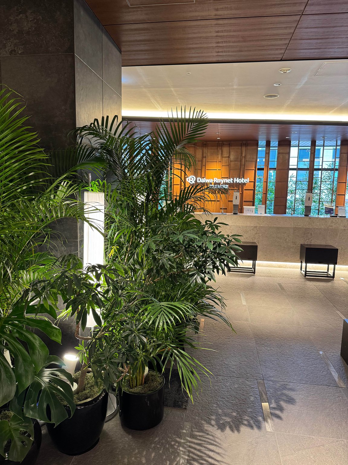 Amenities Galore! Choosing Nishi-Shinjuku Was Spot On to Avoid Getting Lost in Shinjuku!