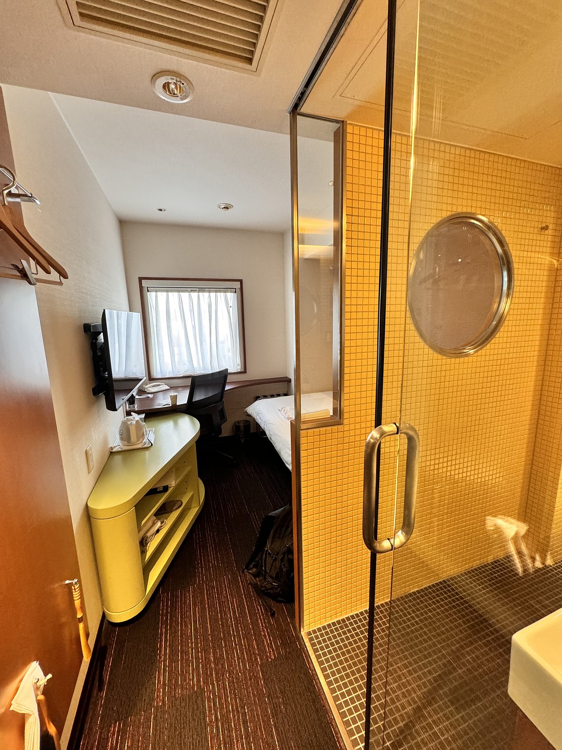 Hotel Chosen for Solo Travel Cost Performance