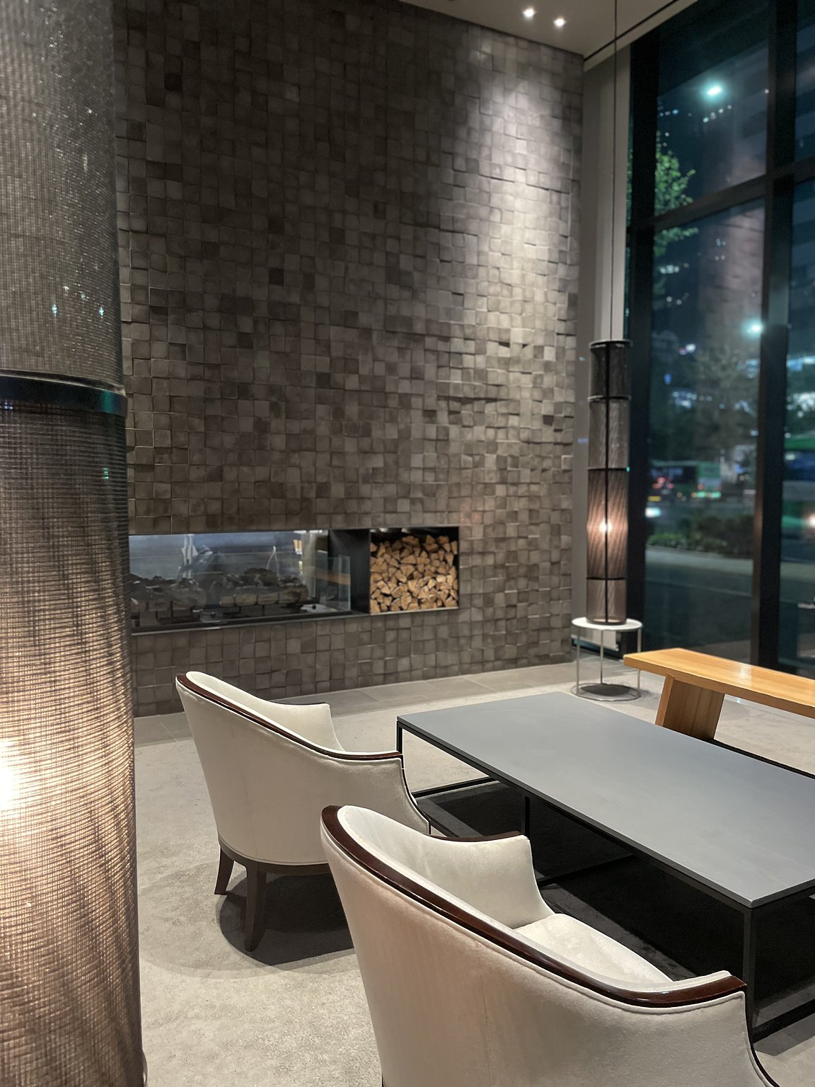 공항에서 버스로 직행→주변에는 맛있는 미식이 가득!