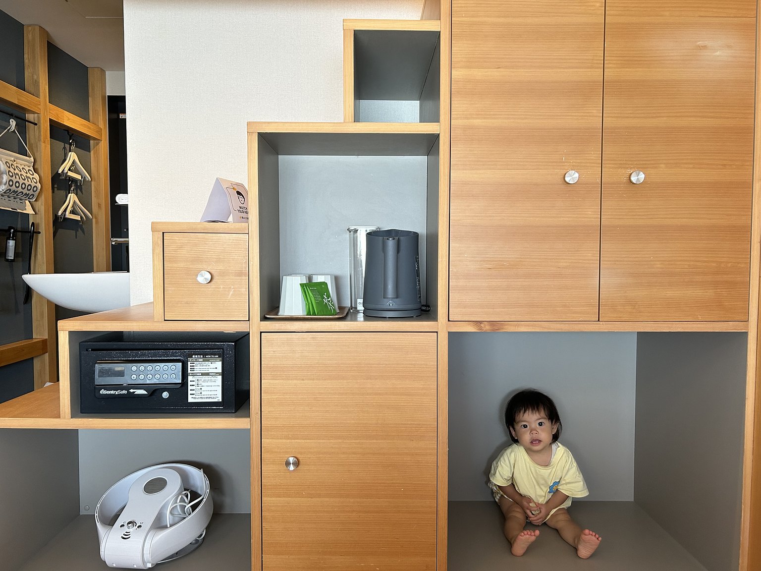 Charming Hotel Near Kokusai Street