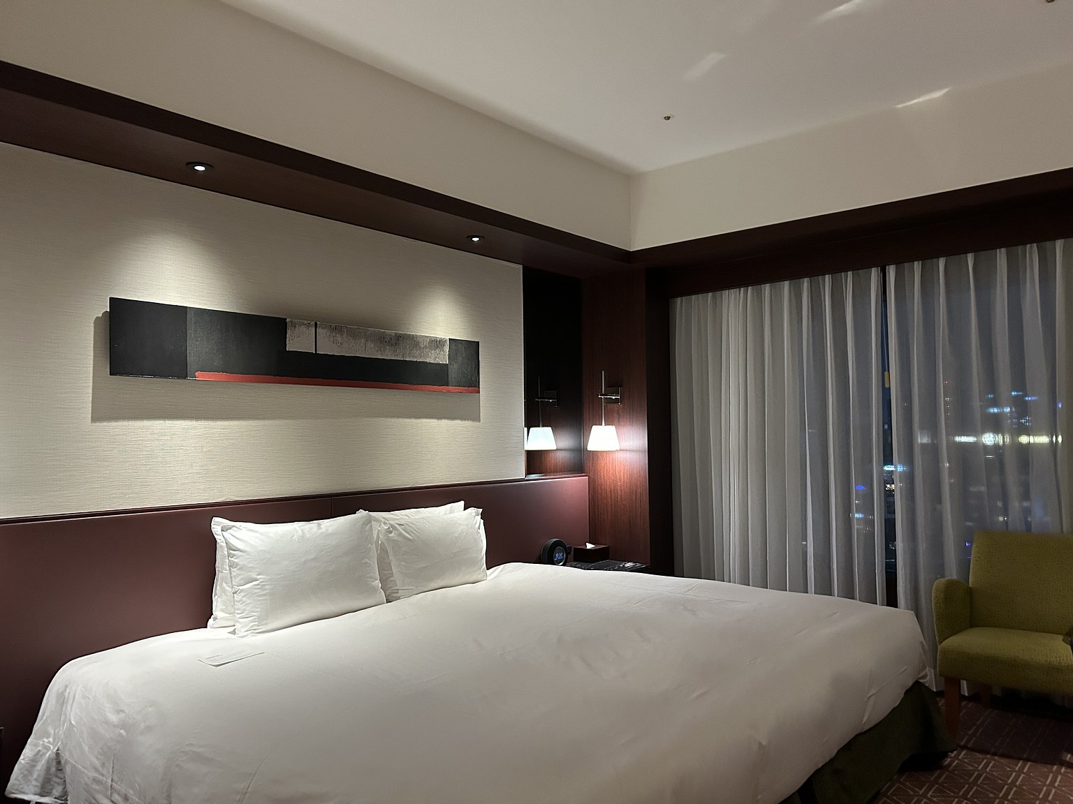 A Popular 5-Star Hotel with Excellent Location