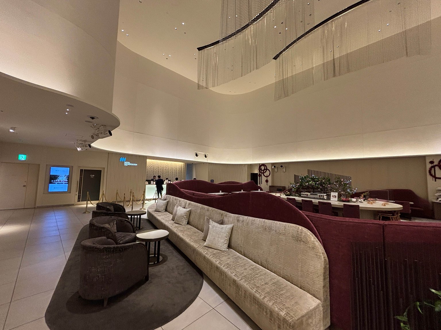 가성비 최고의 메트로폴리탄