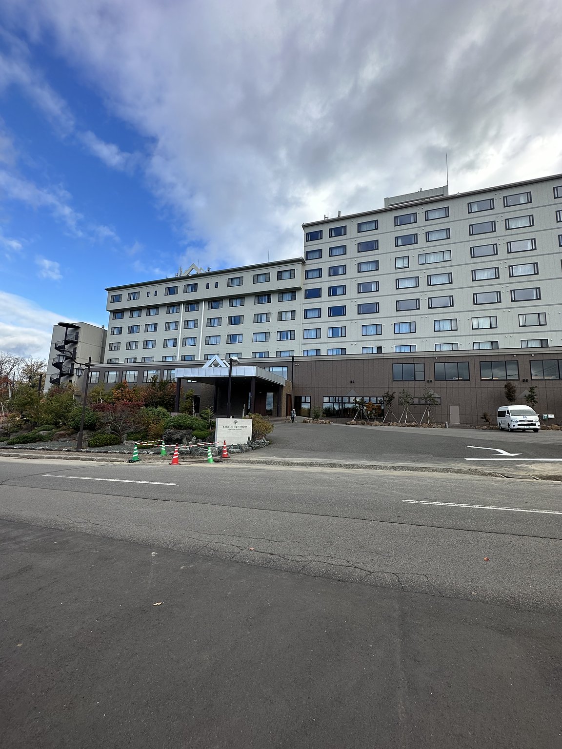 A hotel that is more than enough for a stay!