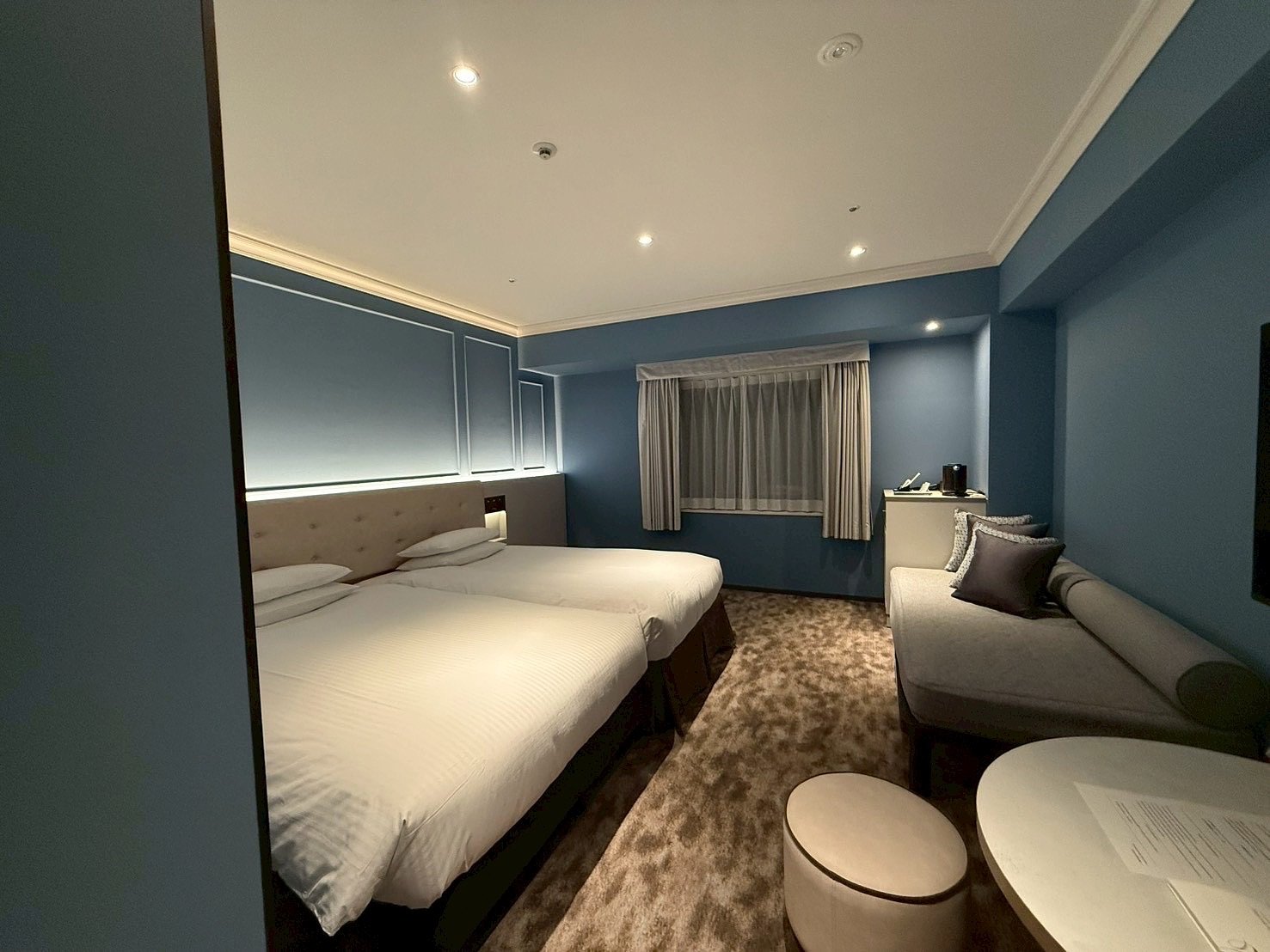 A Disney Visit with My Pregnant Wife! Directly Connected Hotel from Shin-Urayasu Station