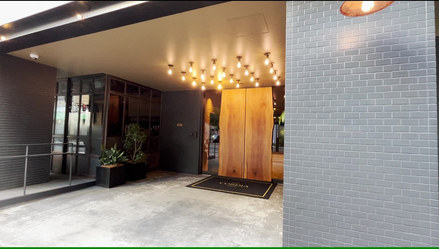 하이센스가 가득한 호텔 코르디아 오사카