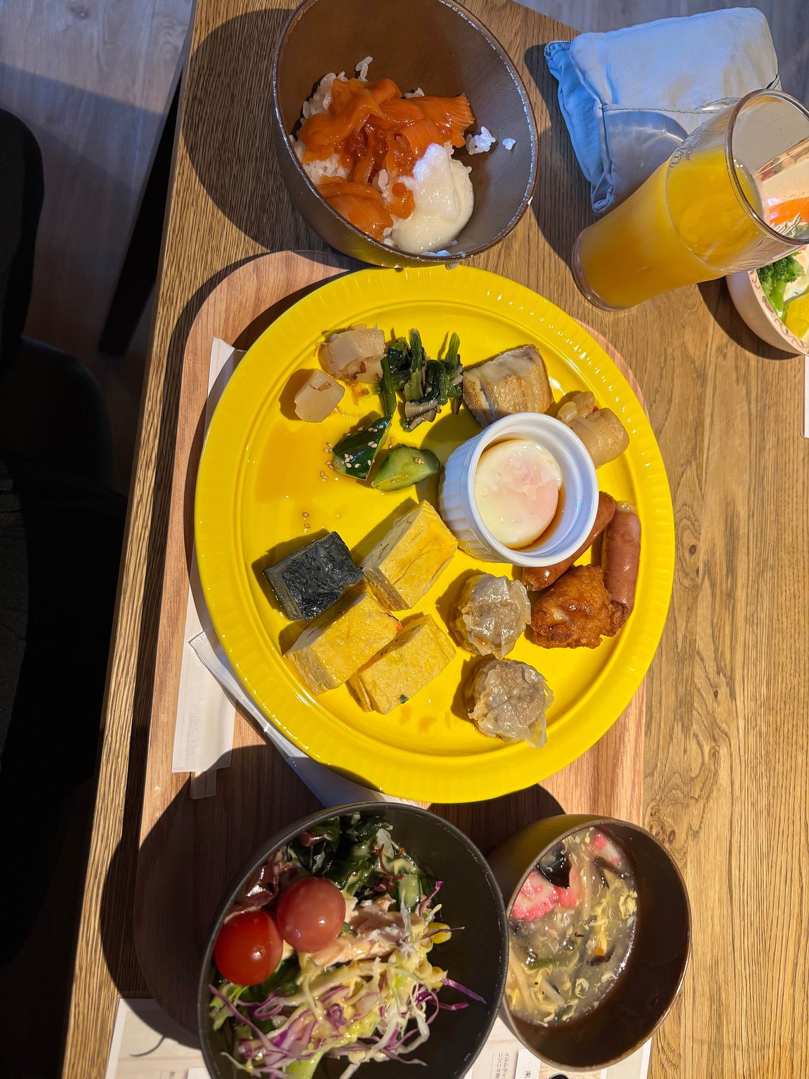 아이들 놀이 공간 있음🙆‍♀️ 17시~21시 음료 무제한