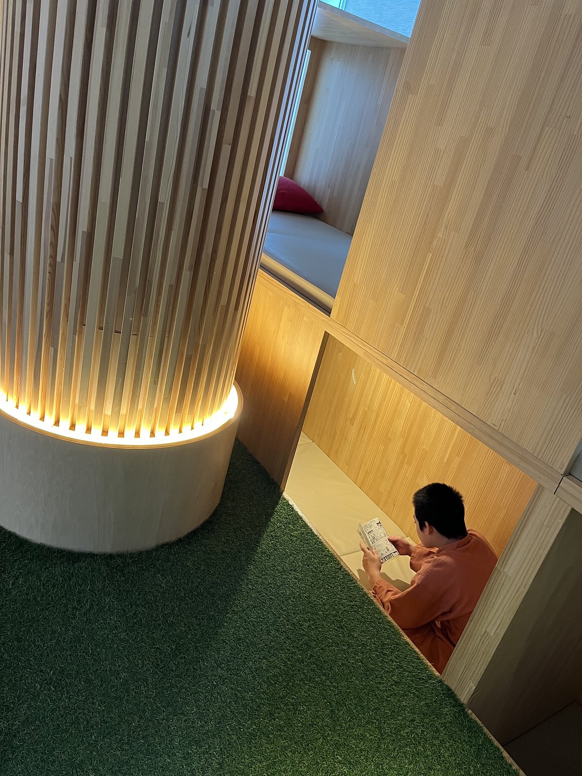 하루 종일 놀 수 있는 호텔