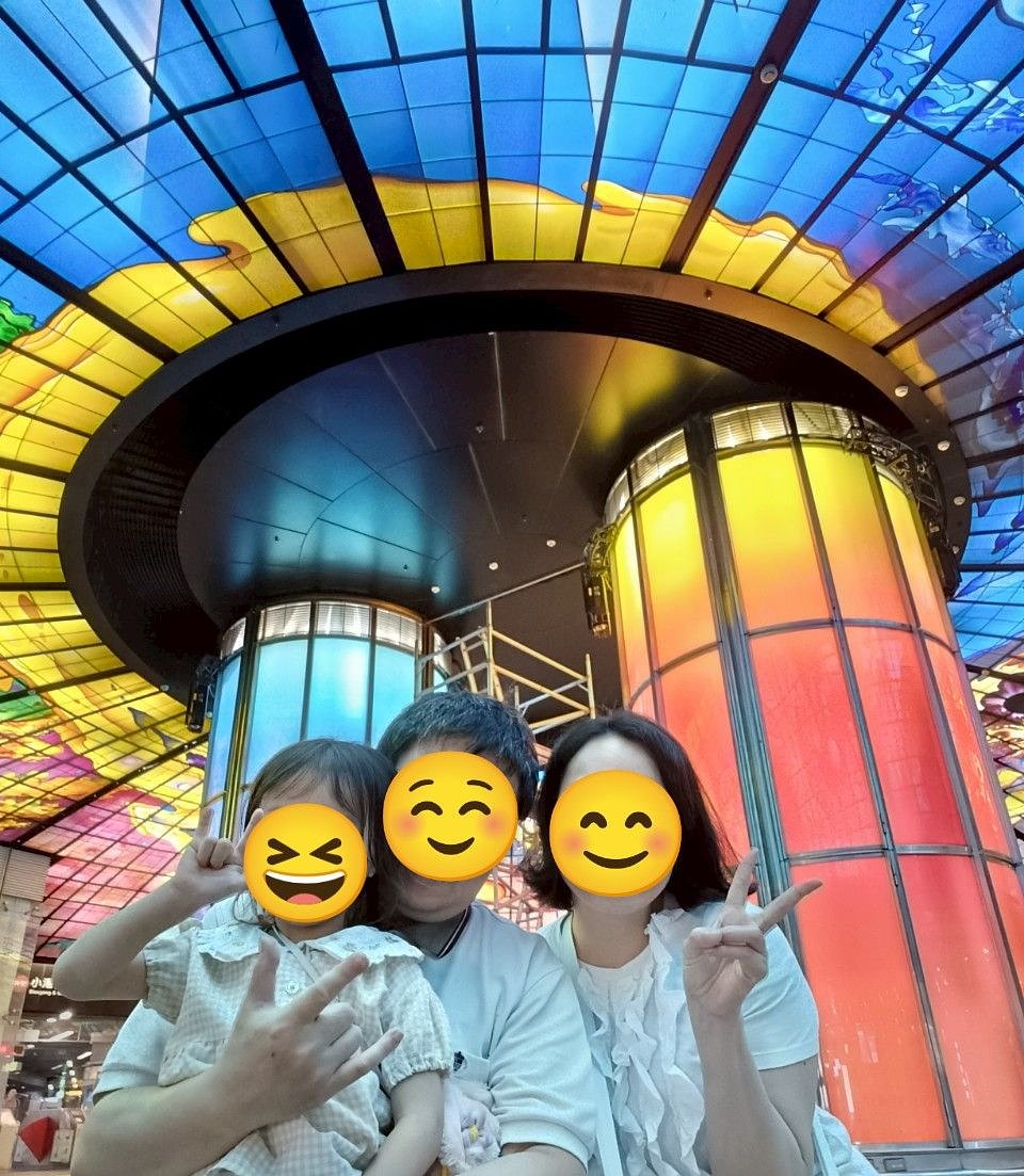 A spacious hotel near Formosa Boulevard Station where you can relax with children! A pleasant walk to Love River!