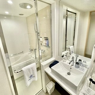 Reliable Chain Hotel