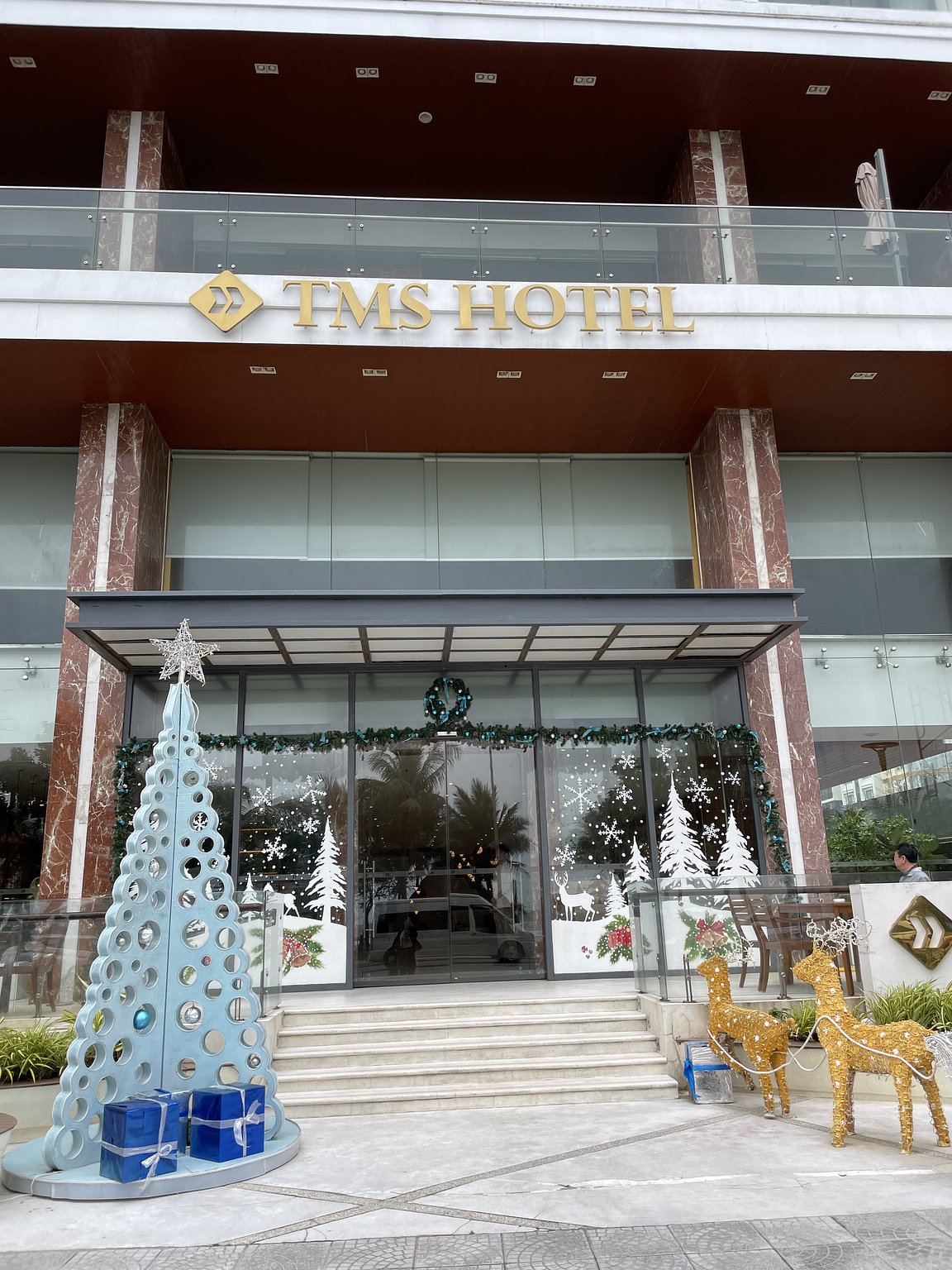 My favorite luxury stay in Da Nang!