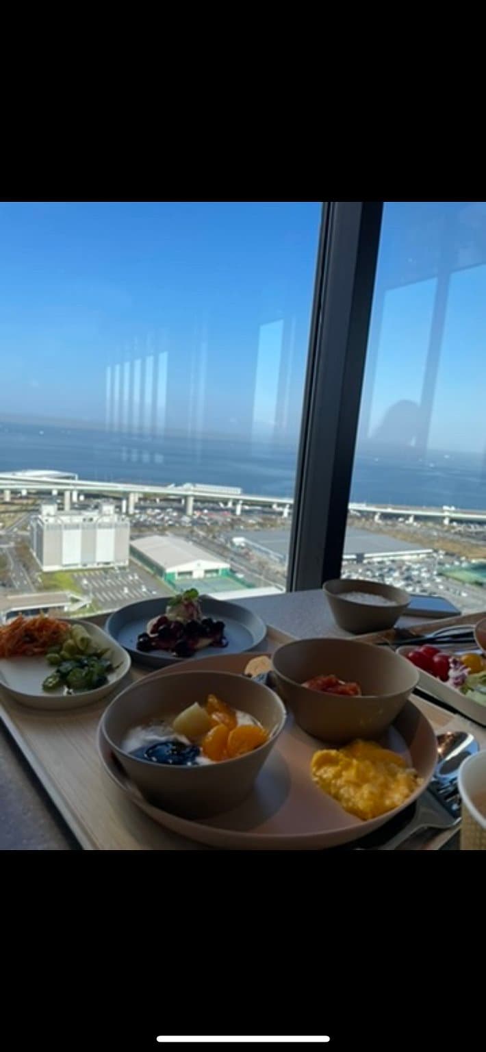 "Recommended Hotel Conveniently Located Near Kansai Airport for Last-Minute Shopping"