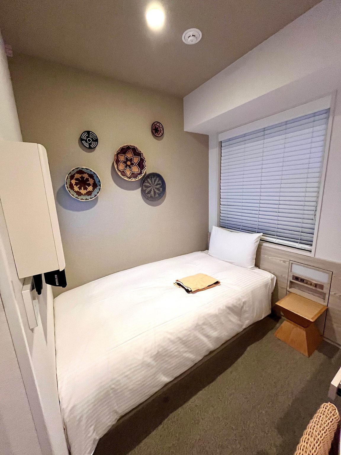 여성 전용 엘리베이터와 층이 있는 여성이 안심하고 편안하게 지낼 수 있는 호텔🤍