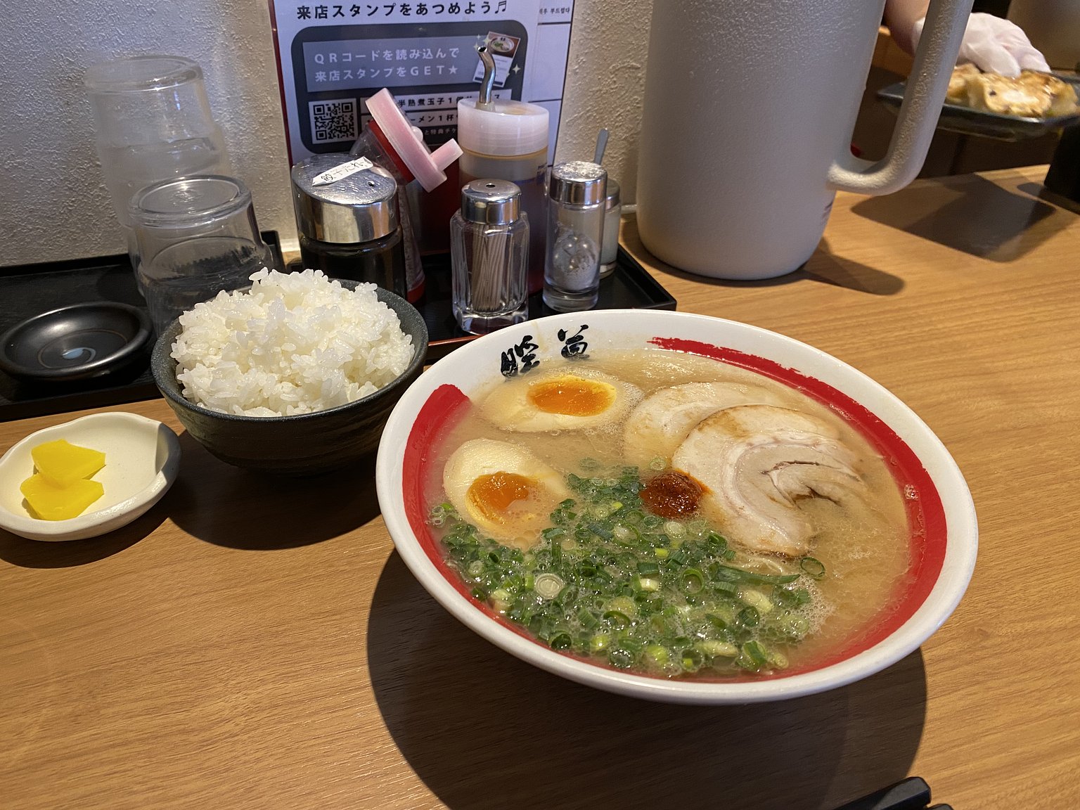 I want to recommend a hidden ramen & spicy noodle shop!!