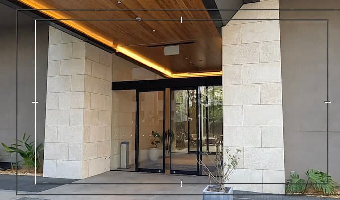 A Clean, Compact, and Cozy Hotel near the Station - Highly Recommended for Solo Travelers