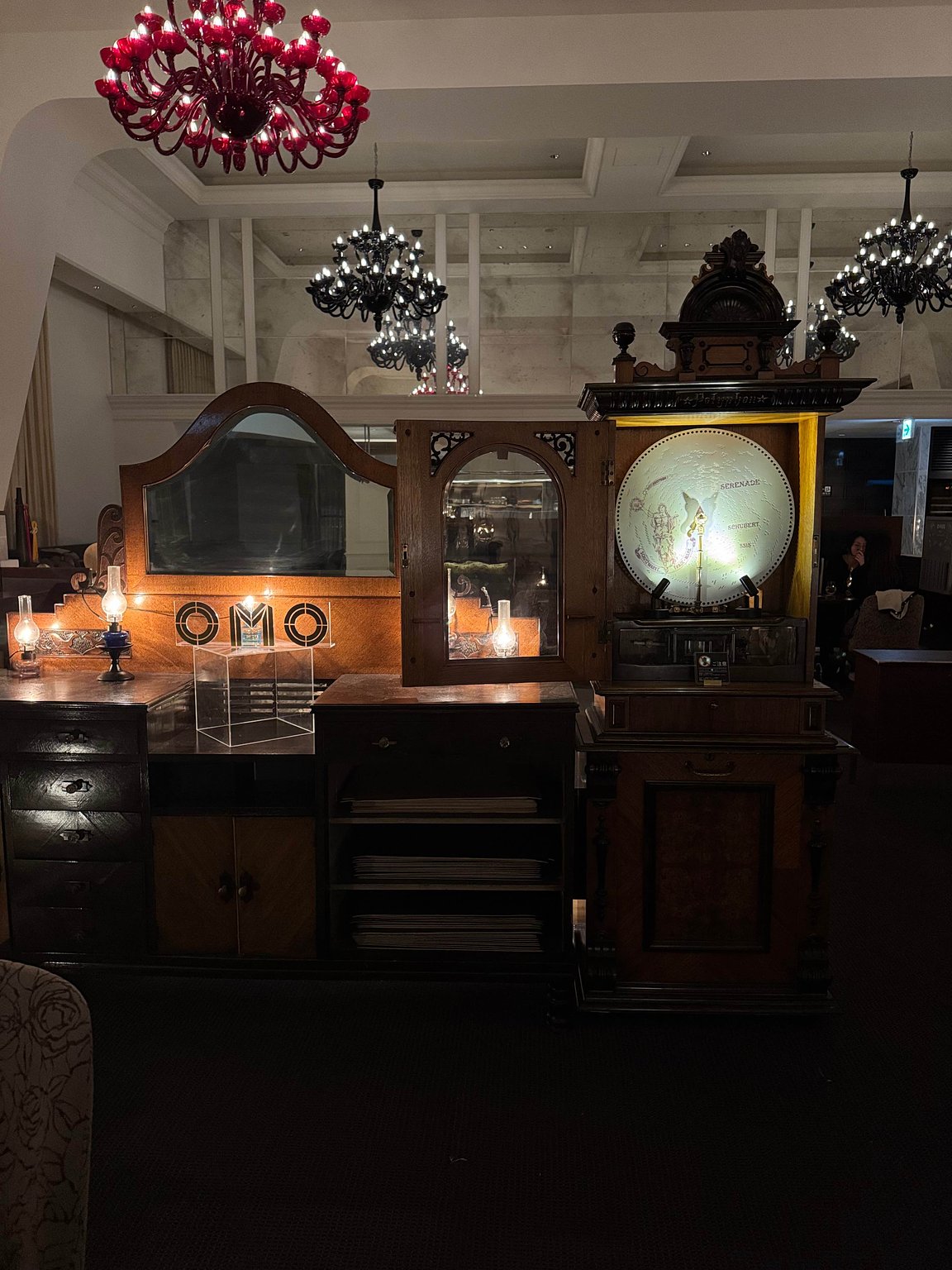 The city of Otaru was stylish! I recommend the renovated 'OMO5'.