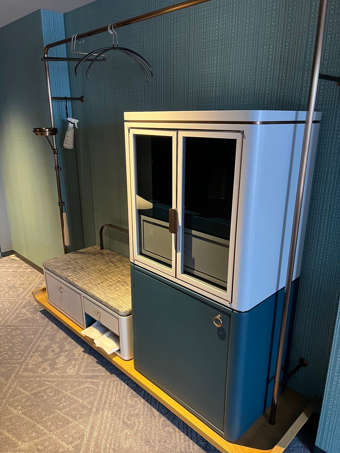 Surrounded by Rich Designs