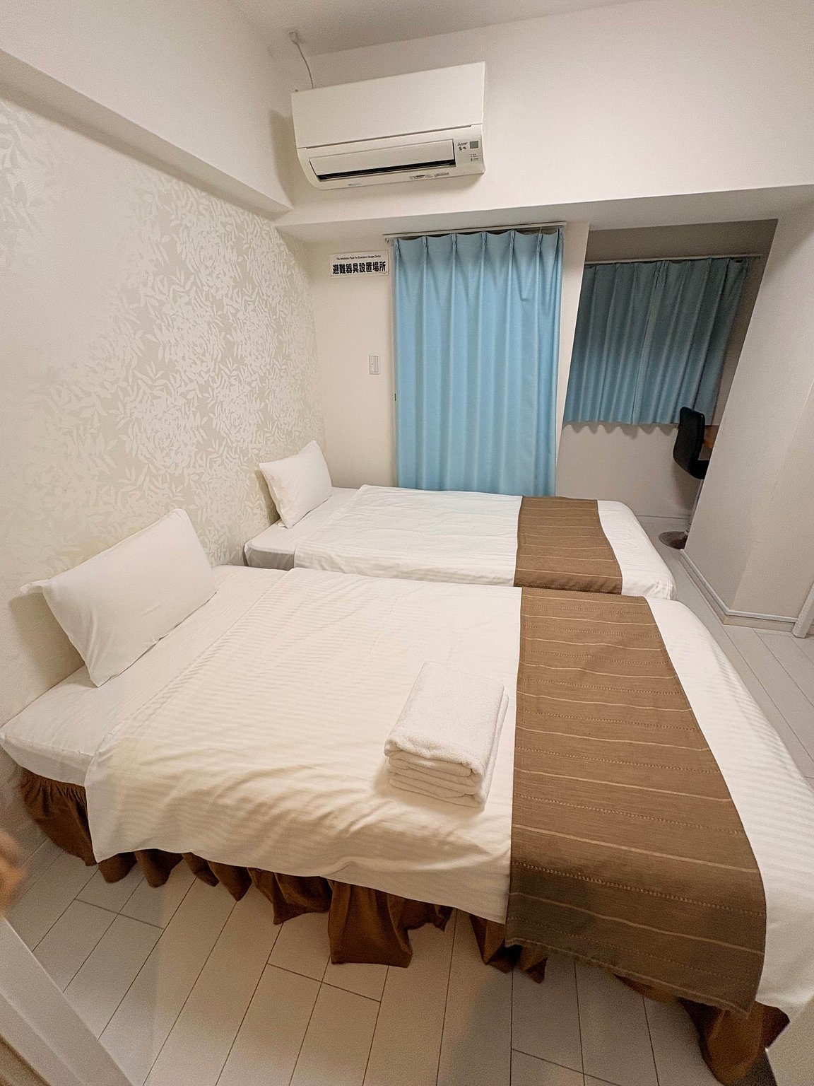 Traveling as if you live there♫