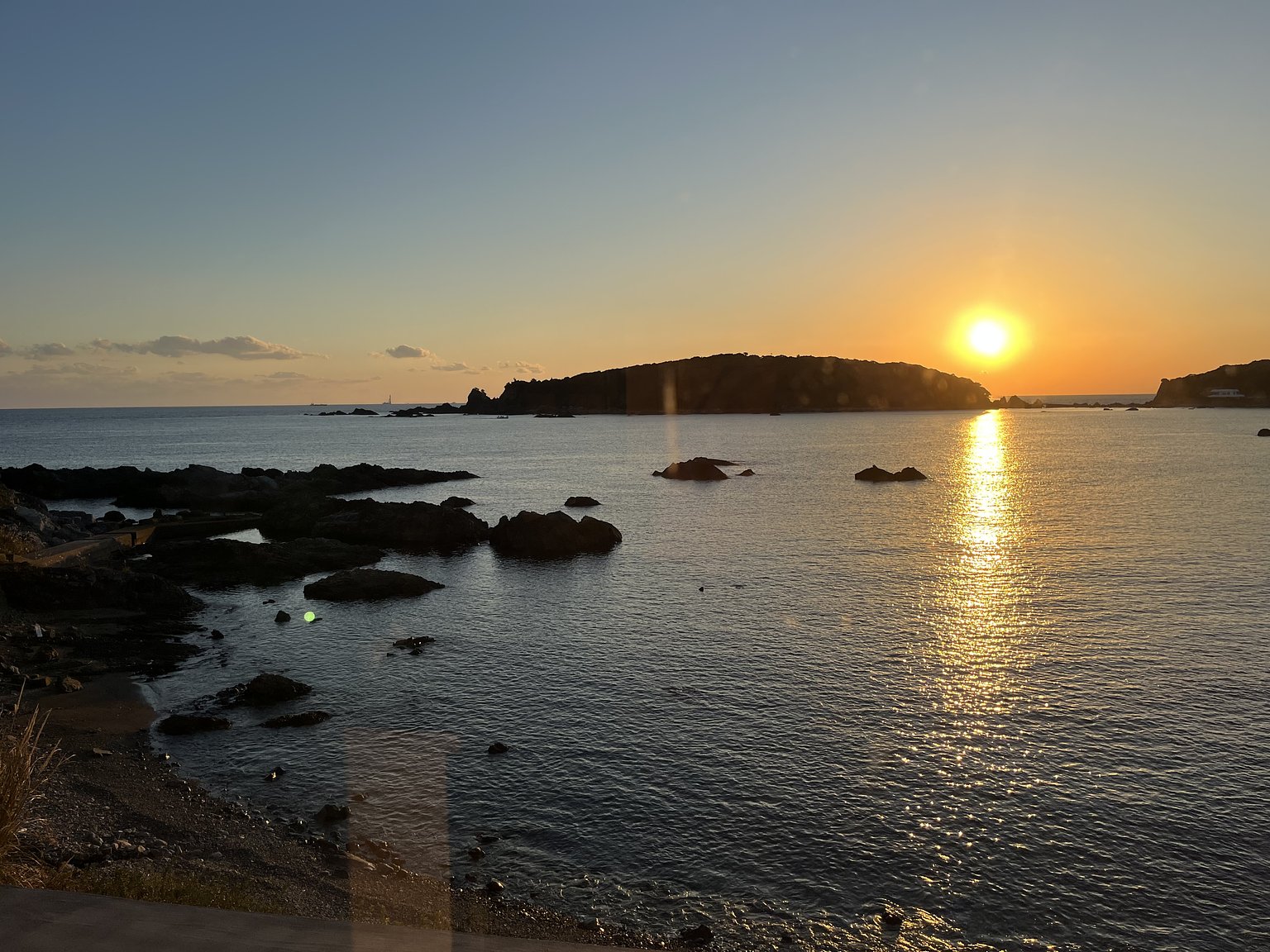 [Scenic View!] A Wonderful Hotel Surrounded by Nature with a Panoramic View of the Endless Sea