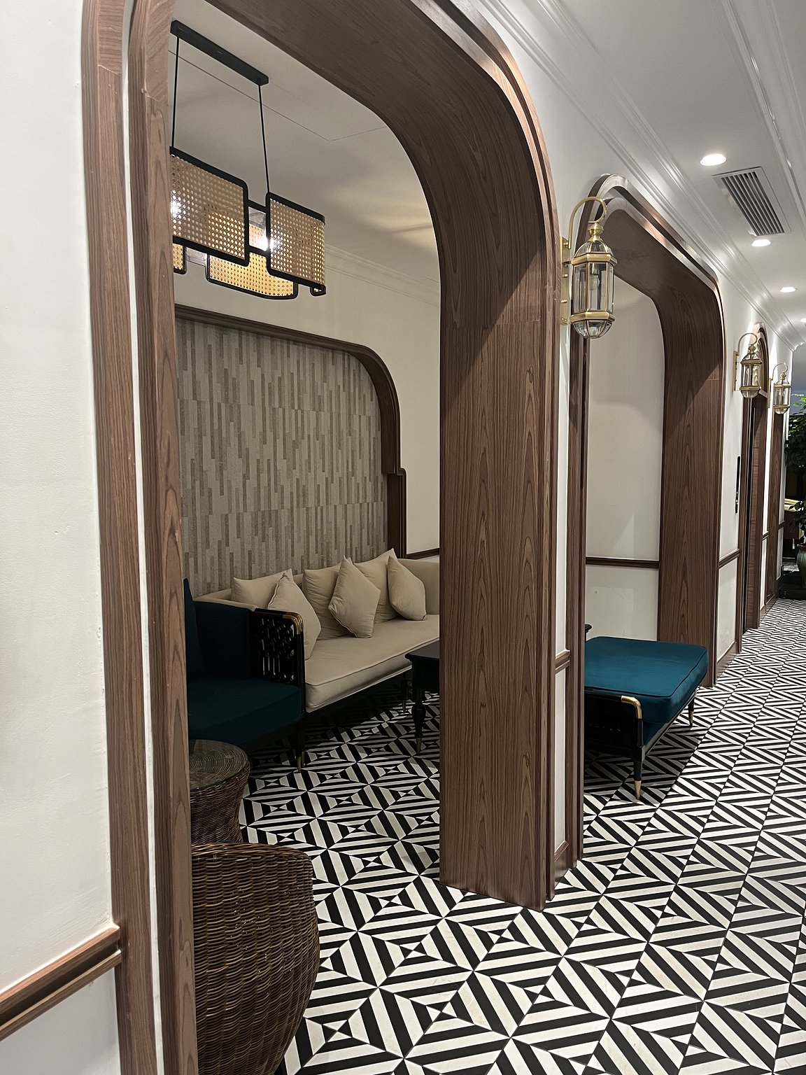 【Vietnam / Ho Chi Minh】 A Beautiful Hotel for My First Solo Trip Abroad!