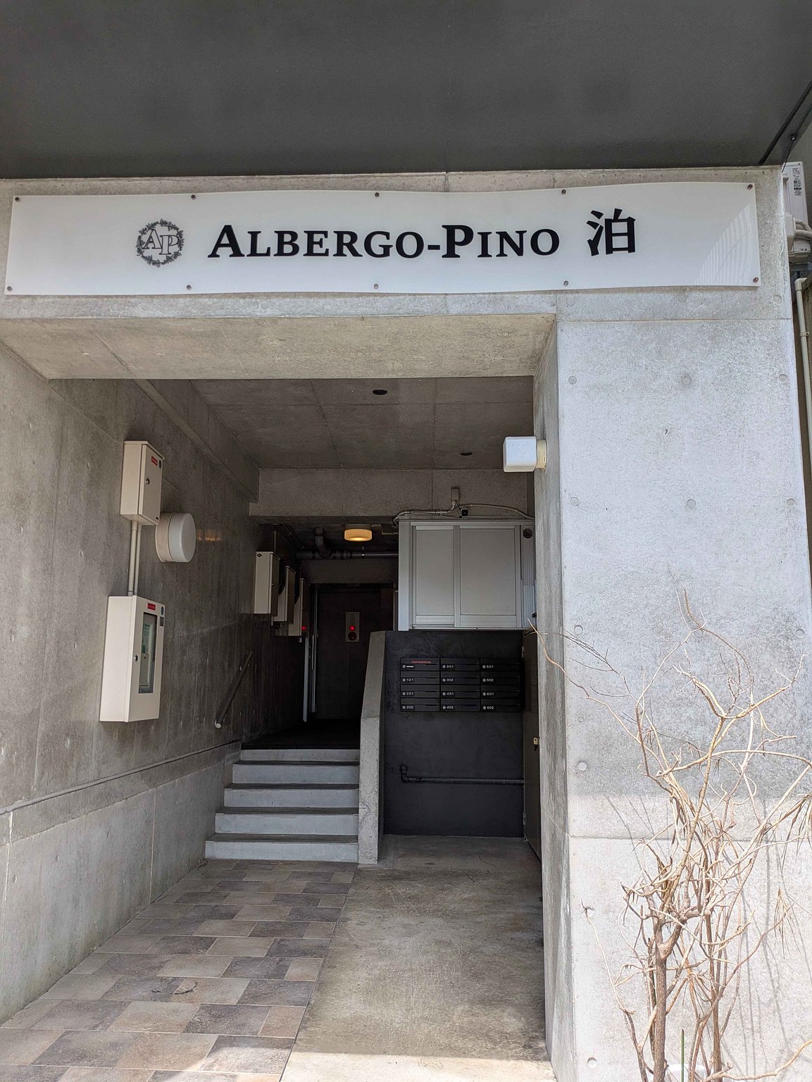 Mansion Stay Near Tomarin