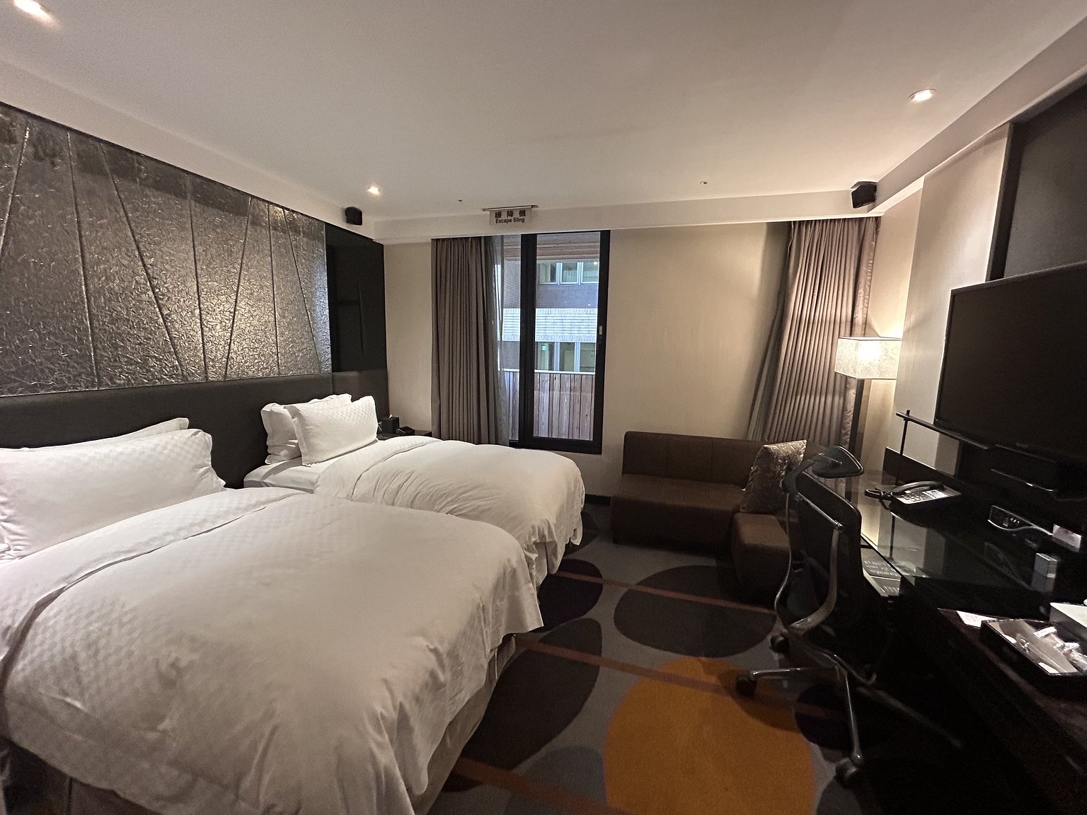 거주하듯 머무를 수 있는 아늑한 호텔